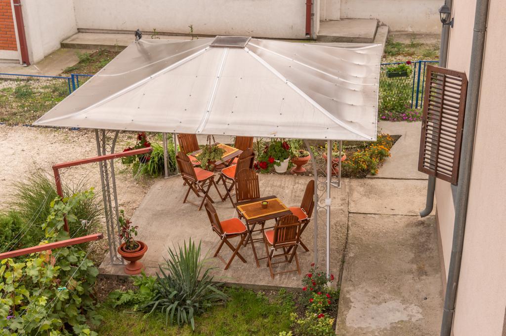 Apartments Maja Сокобаня Экстерьер фото