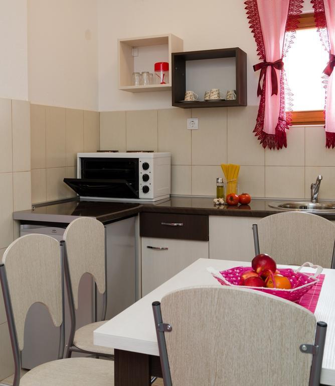 Apartments Maja Сокобаня Экстерьер фото